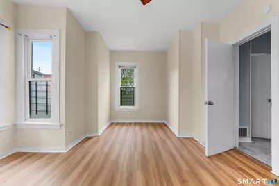 651 Iranistan Avenue, Bridgeport, CT 06605 - Photo 9