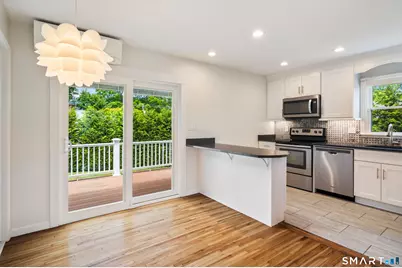 54 Cross Street, New Canaan, CT 06840 - Photo 5