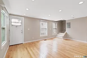 601 Chapel St, New Haven, CT 06511 - Photo 3