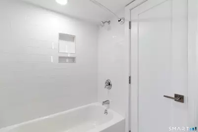 601 Chapel Street #B, New Haven, CT 06511 - Photo 17