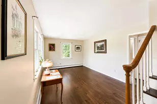 8 Oakledge Cir, Norwalk, CT 06854 - Photo 3