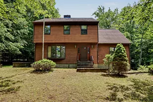 9 Old Country Rd, Oxford, CT 06478 - Photo 1