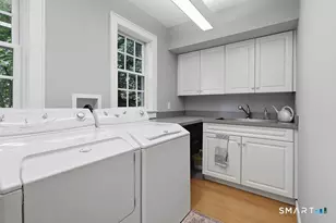39 Stanwich Rd, Greenwich, CT 06830 - Photo 11