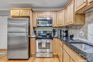 180 Melba St, Milford, CT 06460 - Photo 11