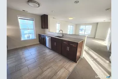 80 Merrell Avenue #80, Stamford, CT 06902 - Photo 3