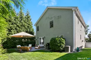 24 Warsaw St, Fairfield, CT 06825 - Photo 27