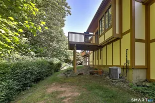 690 Forest Rd, West Haven, CT 06516 - Photo 11