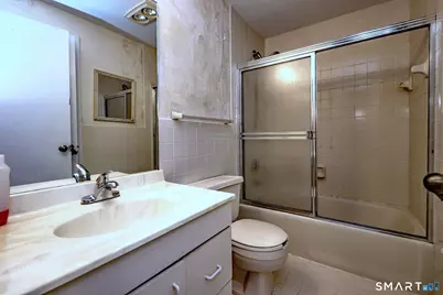 690 Forest Road #382, West Haven, CT 06516 - Photo 33