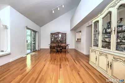 690 Forest Road #382, West Haven, CT 06516 - Photo 9