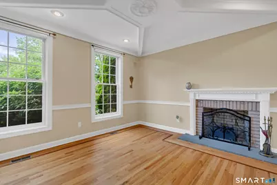 1 Crystal Terrace, Woodbridge, CT 06525 - Photo 7