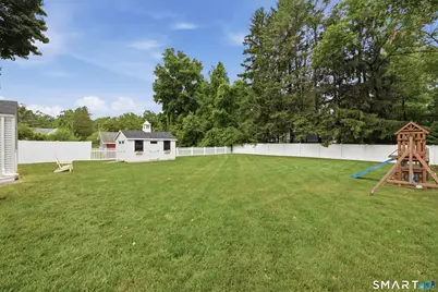 254 Tunxis Road, West Hartford, CT 06107 - Photo 33