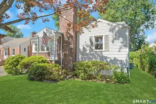 69 Willowbrook Ave, Stamford, CT 06902 - Photo 3