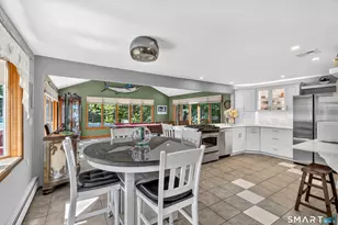 95 Cass Ave, Wallingford, CT 06492 - Photo 3