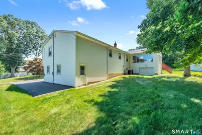 95 Cass Avenue, Wallingford, CT 06492 - Photo 31