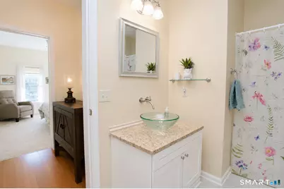 1 West Street #310, Simsbury, CT 06070 - Photo 21