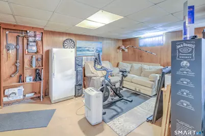 14 Auburn Street, Danbury, CT 06810 - Photo 13