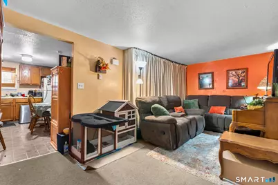 5 Wolcott Street, Bristol, CT 06010 - Photo 9