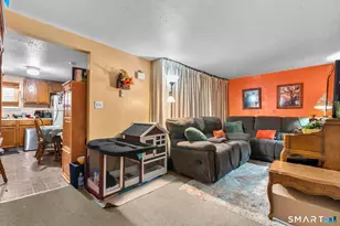 5 Wolcott St, Bristol, CT 06010 - Photo 9
