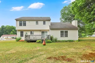 34 Laurel St, Enfield, CT 06082 - Photo 33