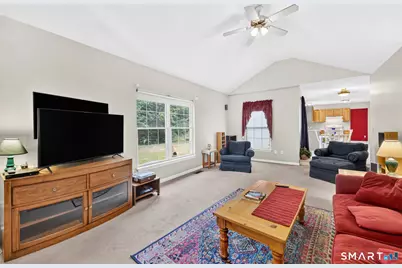34 Laurel Street, Enfield, CT 06082 - Photo 17