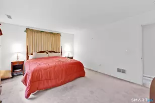 34 Laurel St, Enfield, CT 06082 - Photo 21
