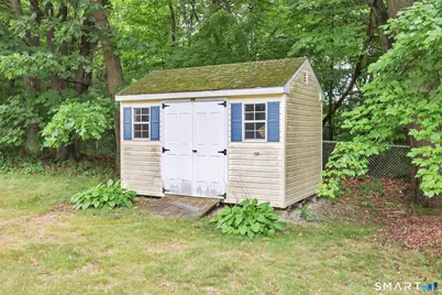 34 Laurel Street, Enfield, CT 06082 - Photo 35