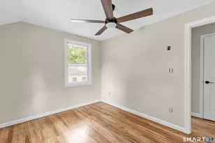 150-152 Alexander Dr, Bridgeport, CT 06606 - Photo 27