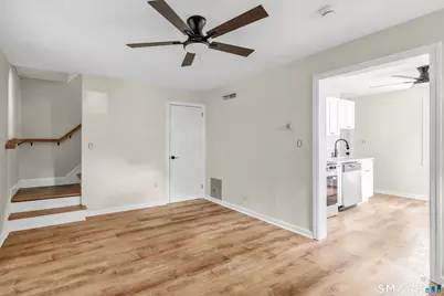 150-152 Alexander Drive, Bridgeport, CT 06606 - Photo 23