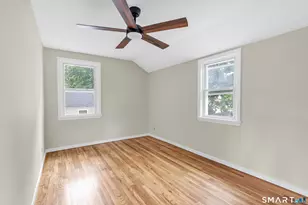 150-152 Alexander Dr, Bridgeport, CT 06606 - Photo 29
