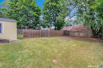 150-152 Alexander Drive, Bridgeport, CT 06606 - Photo 37