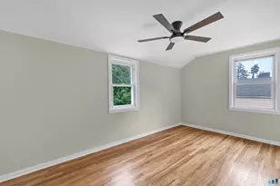 150-152 Alexander Dr, Bridgeport, CT 06606 - Photo 9