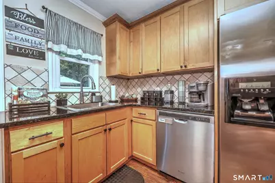 48 Linley Road, Trumbull, CT 06611 - Photo 27