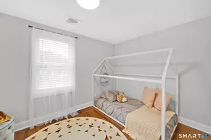 30 Avondale Rd, West Hartford, CT 06117 - Photo 21