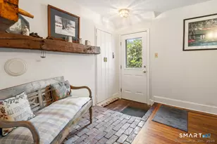 46 Dyer Ave, Canton, CT 06019 - Photo 7