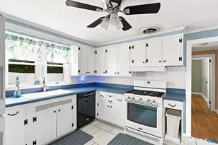 15 Liberty St, Manchester, CT 06040 - Photo 11