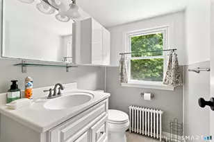 15 Liberty St, Manchester, CT 06040 - Photo 23