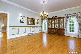 152 W River St, Milford, CT 06460 - Photo 9