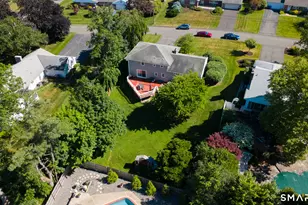10 Eastwood Rd, West Hartford, CT 06117 - Photo 31