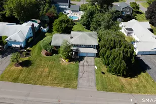 10 Eastwood Rd, West Hartford, CT 06117 - Photo 1