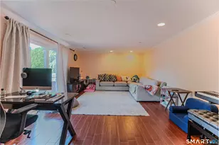 10 Eastwood Rd, West Hartford, CT 06117 - Photo 19