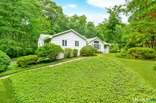 80 Wake Robin Ln, Stamford, CT 06903 - Photo 29