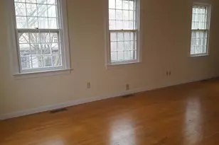 19 Grand Ave, New Haven, CT 06513 - Photo 5