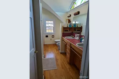 19 Grand Avenue, New Haven, CT 06513 - Photo 33