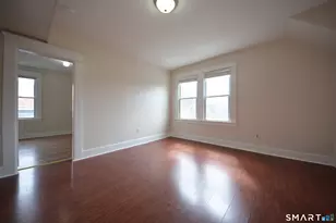 81 Myrtle Ave, Ansonia, CT 06401 - Photo 17
