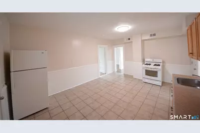 81 Myrtle Avenue, Ansonia, CT 06401 - Photo 5