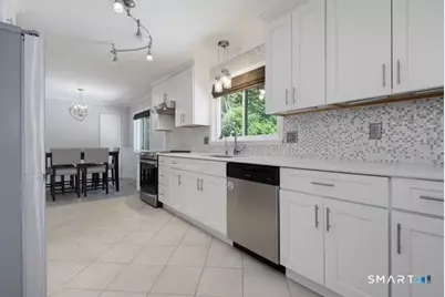 16 Crestview Terrace, Wallingford, CT 06492 - Photo 13