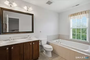 11 Mercy St, Danbury, CT 06810 - Photo 21