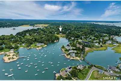 473 Colonial Road, Guilford, CT 06437 - Photo 1