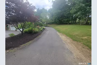 11 Gopher Road, Newtown, CT 06470 - Photo 7