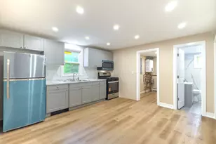 1248 N Main St, Waterbury, CT 06704 - Photo 1
